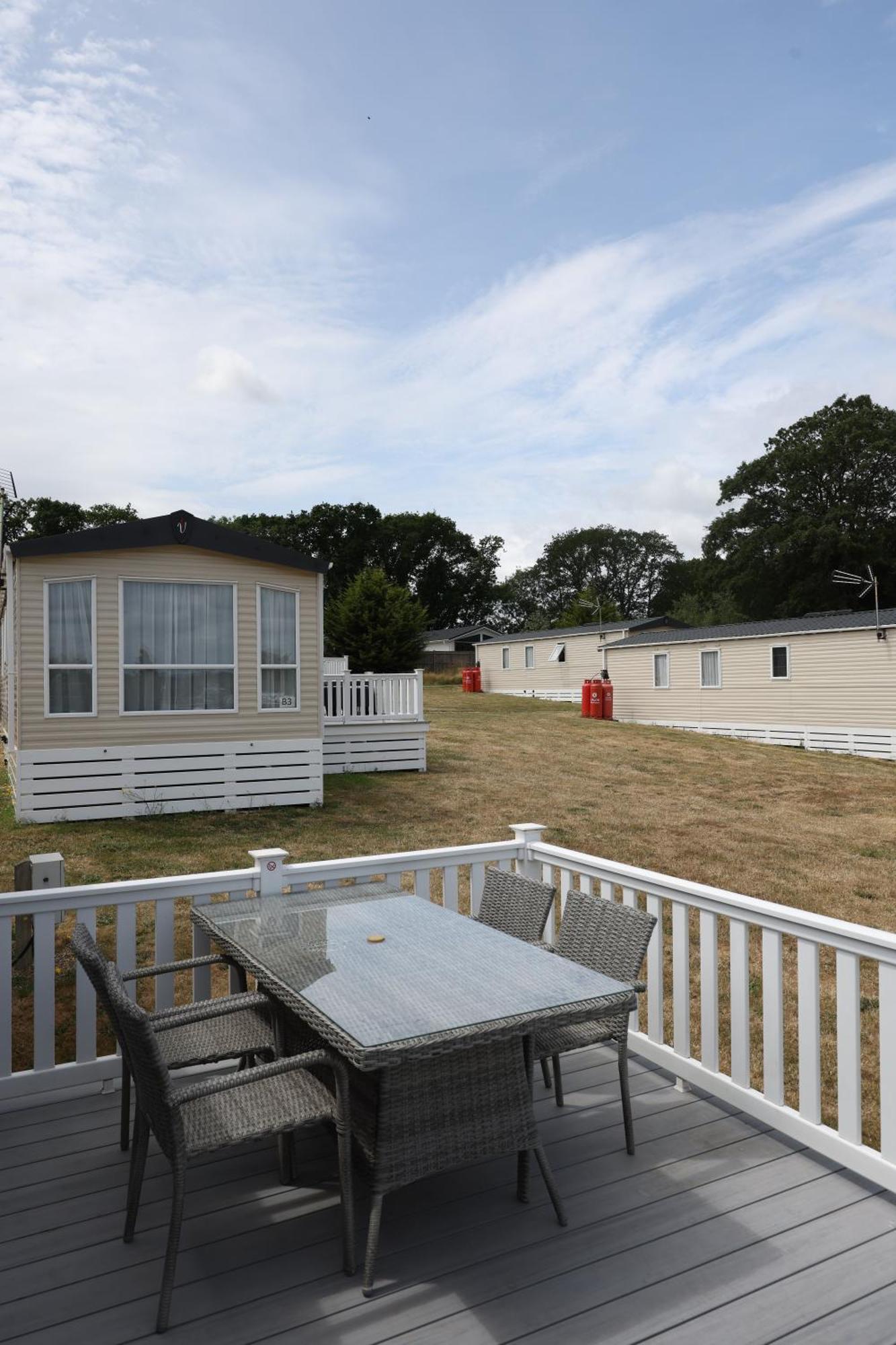 Mercury Yacht Harbour And Holiday Park Bursledon Exterior foto